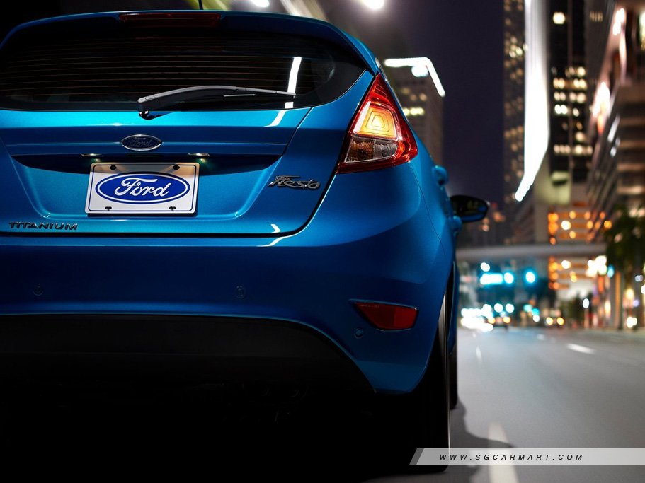 https://i.i-sgcm.com/new_cars/cars/11606/11606_g9
