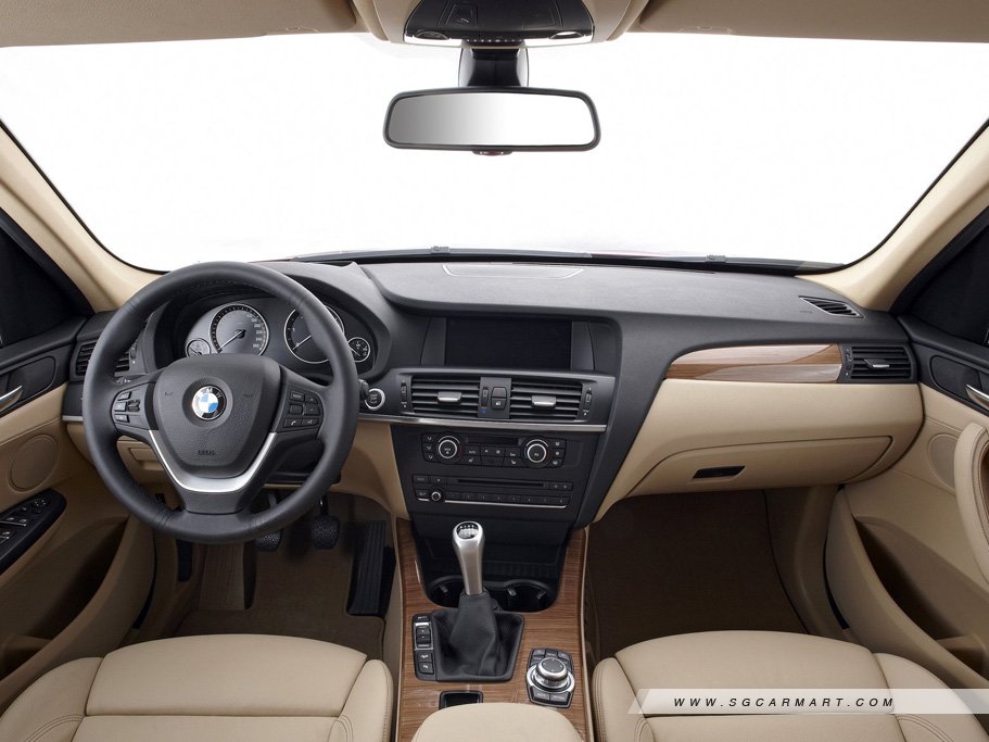 https://i.i-sgcm.com/new_cars/cars/11607/11607_g10