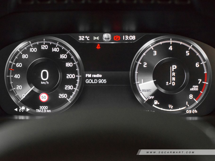 https://i.i-sgcm.com/new_cars/cars/11608/11608_g26