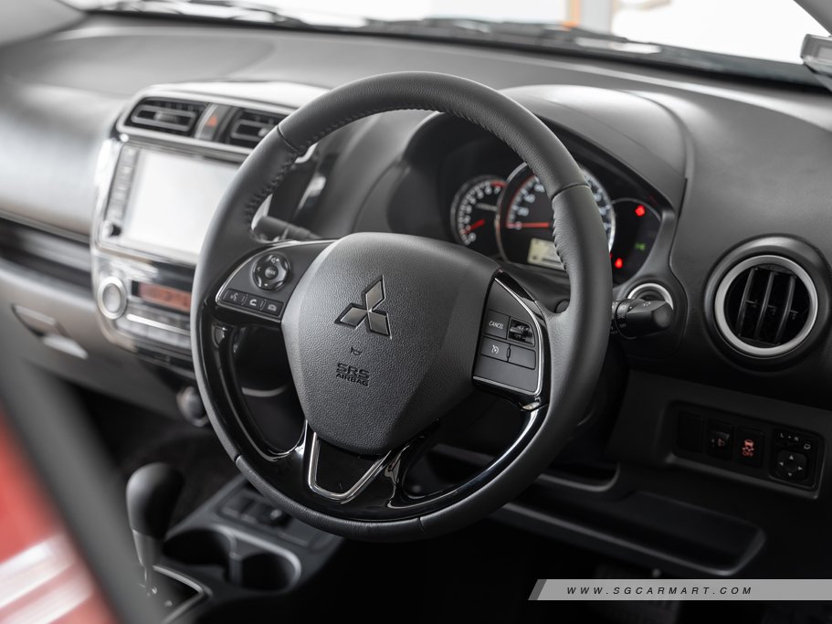 https://i.i-sgcm.com/new_cars/cars/11610/11610_g115