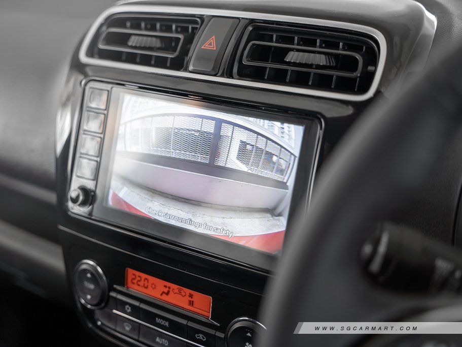 https://i.i-sgcm.com/new_cars/cars/11610/11610_g123