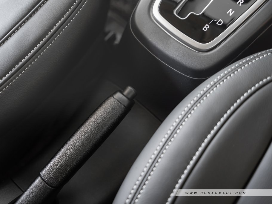 https://i.i-sgcm.com/new_cars/cars/11610/11610_g128