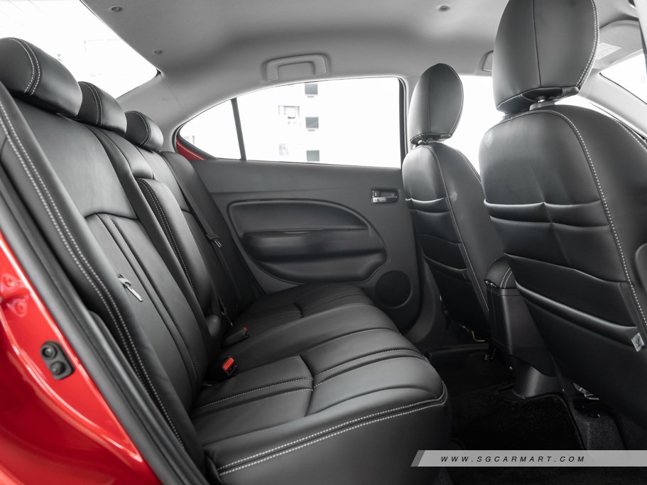 https://i.i-sgcm.com/new_cars/cars/11610/11610_g132