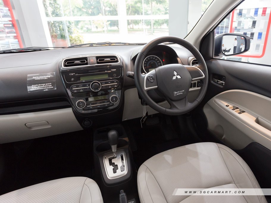 https://i.i-sgcm.com/new_cars/cars/11610/11610_g24