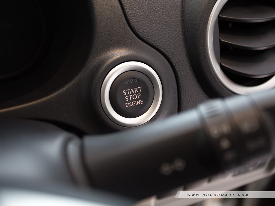 https://i.i-sgcm.com/new_cars/cars/11610/11610_g33