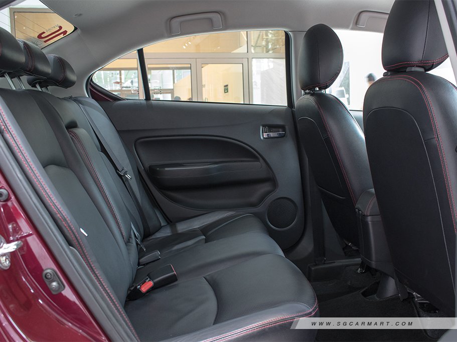 https://i.i-sgcm.com/new_cars/cars/11610/11610_g65