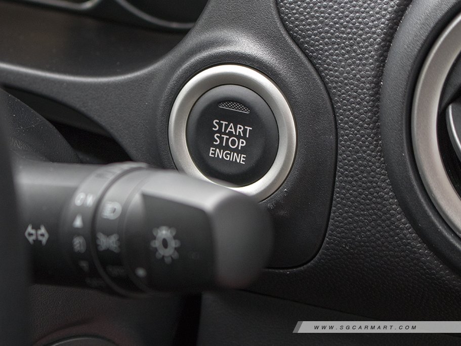https://i.i-sgcm.com/new_cars/cars/11610/11610_g74