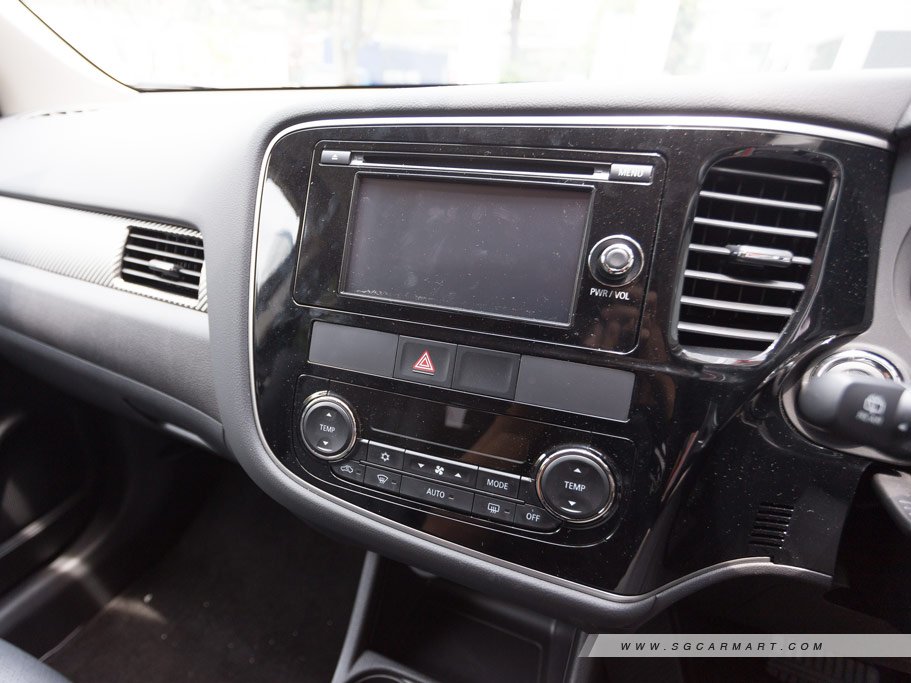 https://i.i-sgcm.com/new_cars/cars/11611/11611_g36
