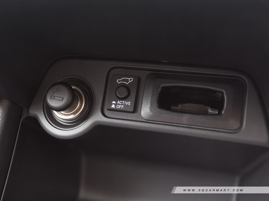 https://i.i-sgcm.com/new_cars/cars/11611/11611_g45