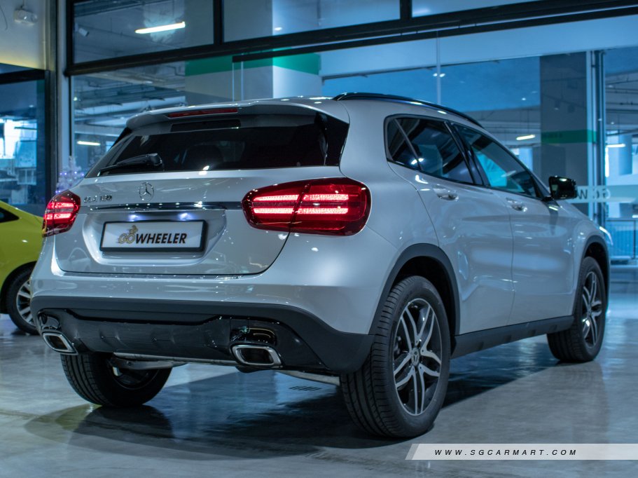 https://i.i-sgcm.com/new_cars/cars/11613/11613_g107