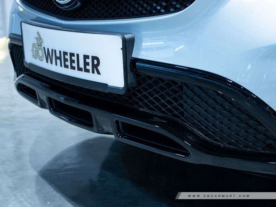 https://i.i-sgcm.com/new_cars/cars/11613/11613_g109