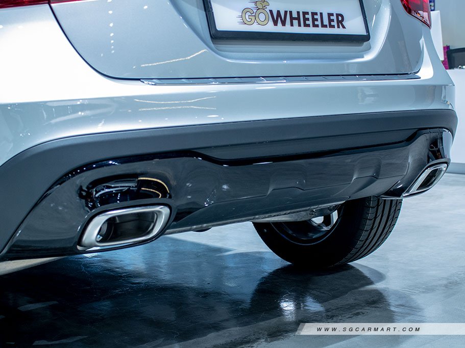 https://i.i-sgcm.com/new_cars/cars/11613/11613_g113