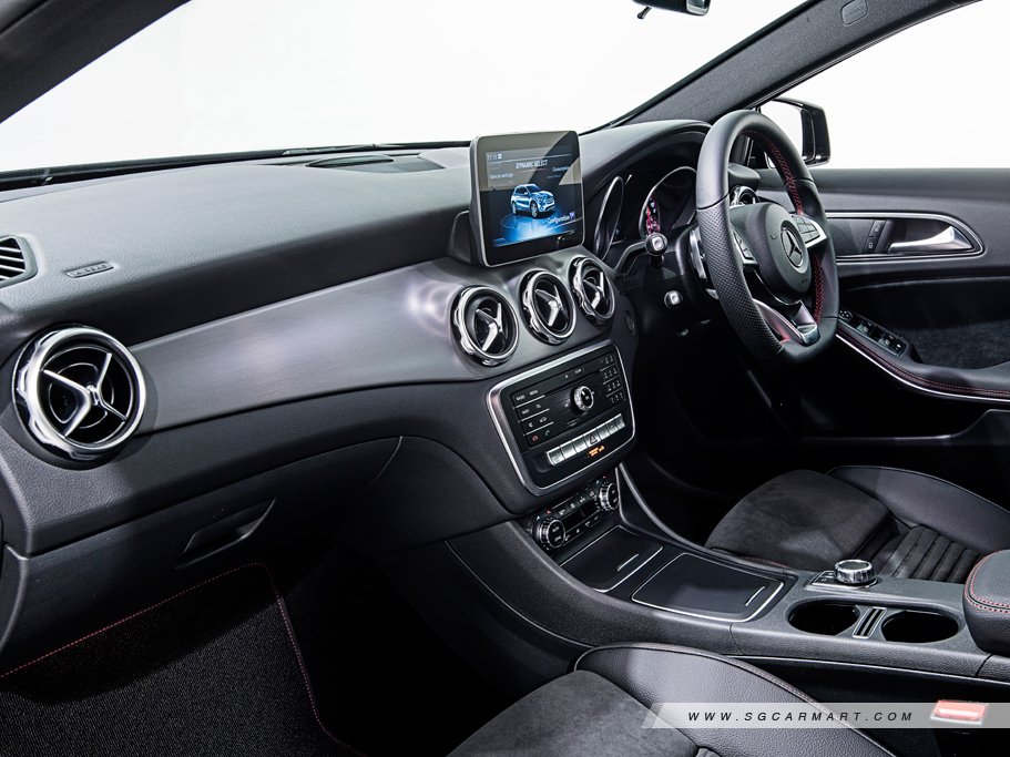 https://i.i-sgcm.com/new_cars/cars/11613/11613_g159