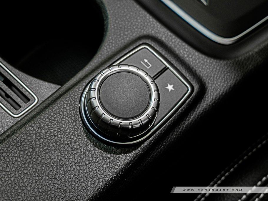 https://i.i-sgcm.com/new_cars/cars/11613/11613_g176