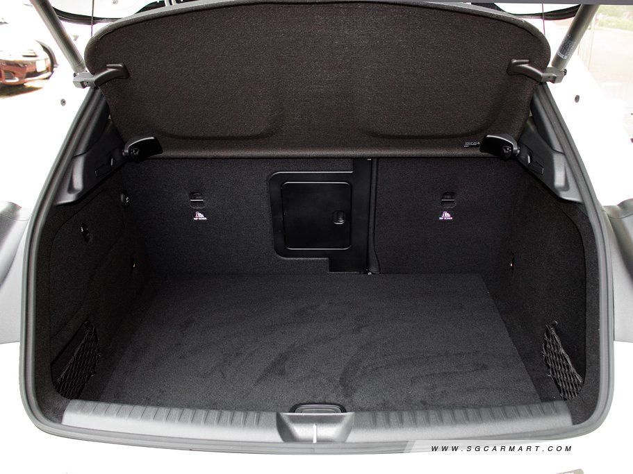 https://i.i-sgcm.com/new_cars/cars/11613/11613_g32