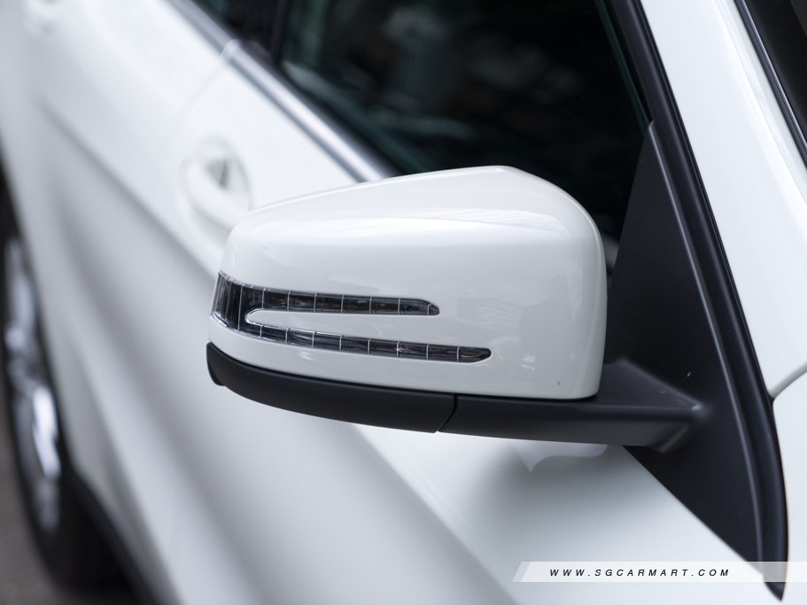 https://i.i-sgcm.com/new_cars/cars/11613/11613_g43