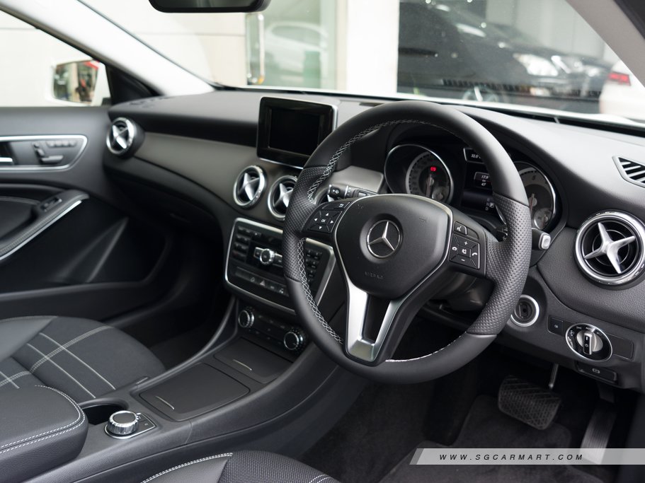 https://i.i-sgcm.com/new_cars/cars/11613/11613_g52