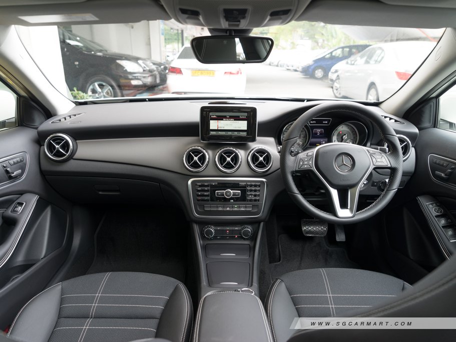 https://i.i-sgcm.com/new_cars/cars/11613/11613_g53