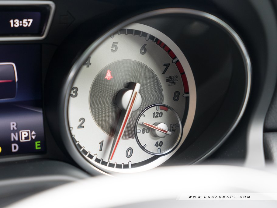 https://i.i-sgcm.com/new_cars/cars/11613/11613_g59