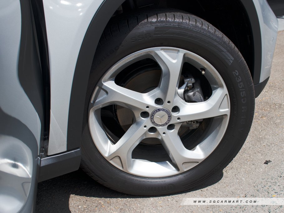 https://i.i-sgcm.com/new_cars/cars/11613/11613_g86