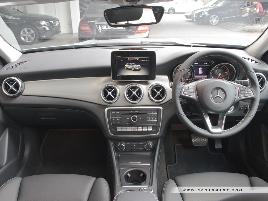 https://i.i-sgcm.com/new_cars/cars/11613/11613_g90