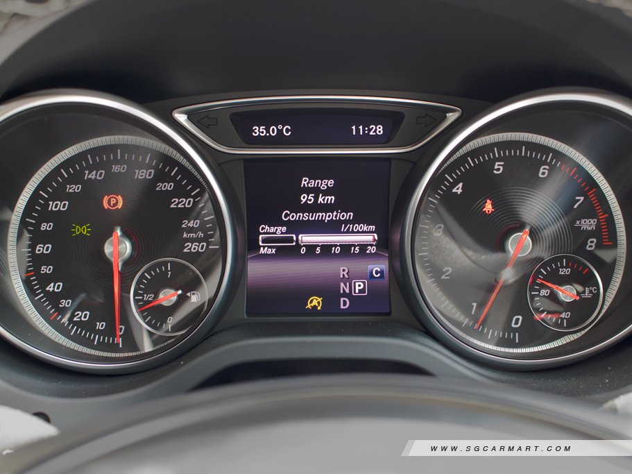 https://i.i-sgcm.com/new_cars/cars/11613/11613_g93