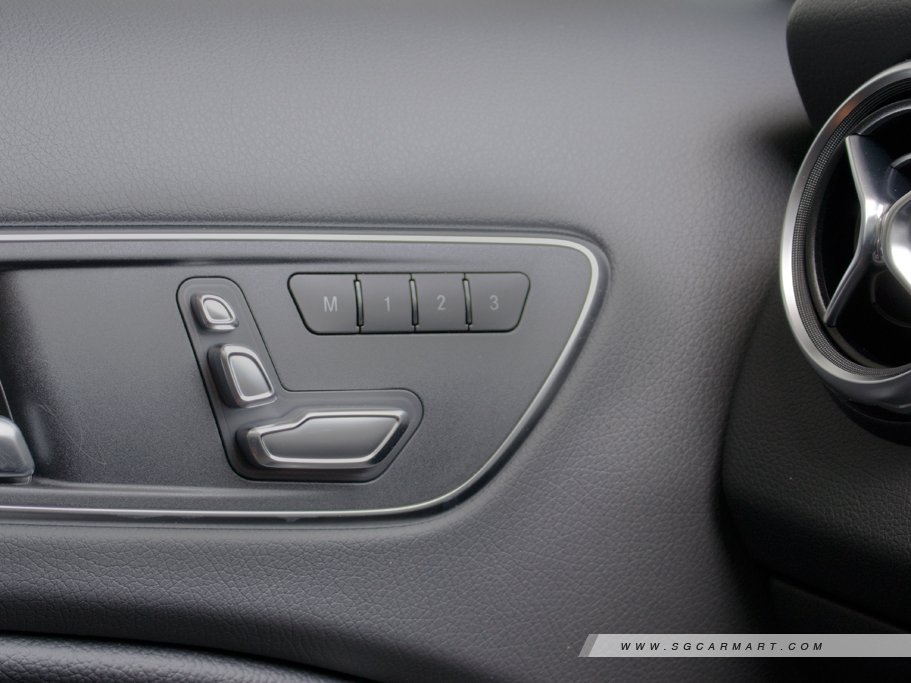 https://i.i-sgcm.com/new_cars/cars/11613/11613_g99