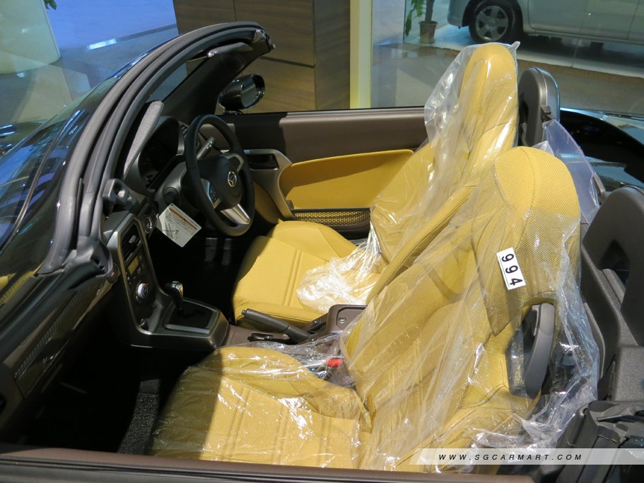 https://i.i-sgcm.com/new_cars/cars/11618/11618_g13