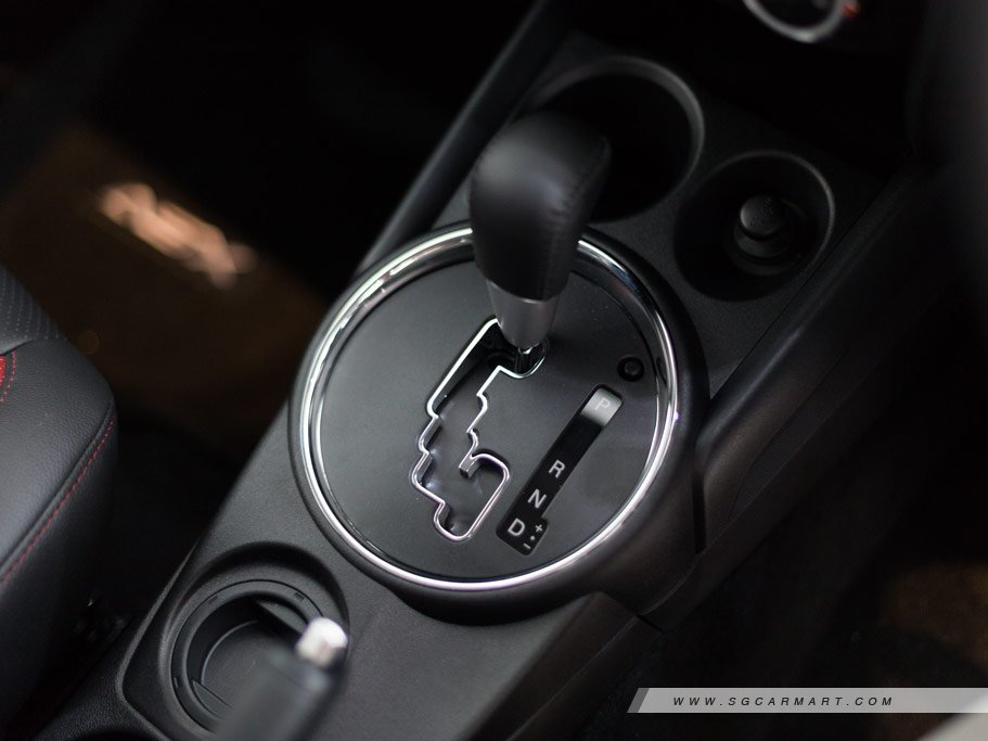 https://i.i-sgcm.com/new_cars/cars/11619/11619_g33