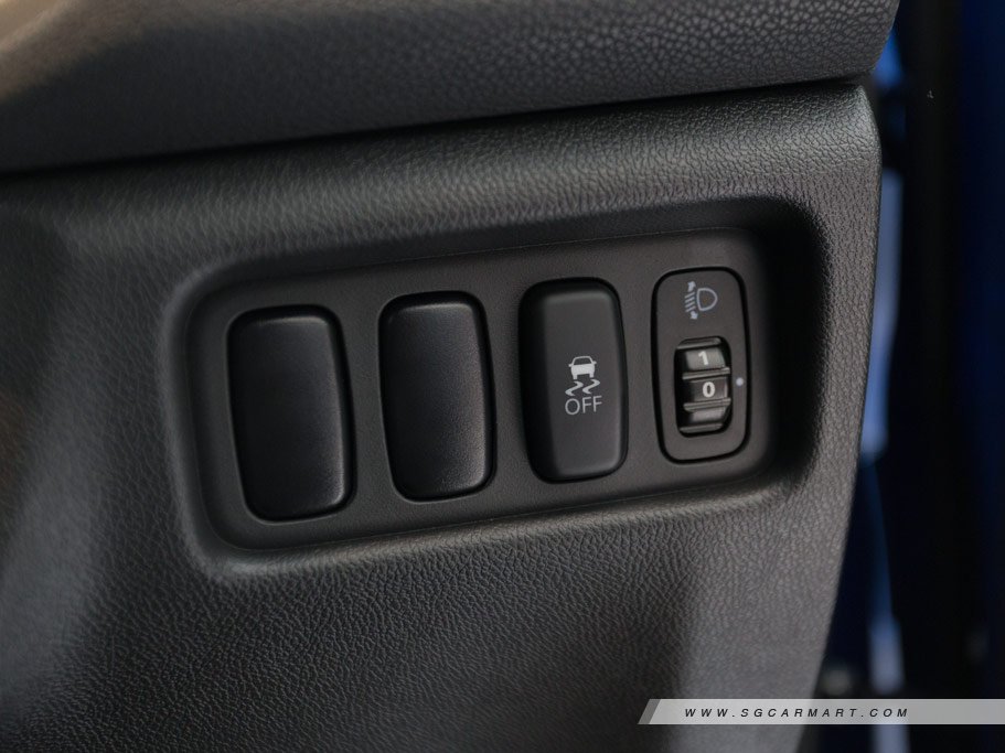 https://i.i-sgcm.com/new_cars/cars/11619/11619_g35
