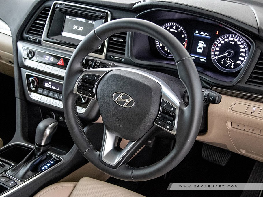 https://i.i-sgcm.com/new_cars/cars/11625/11625_g42