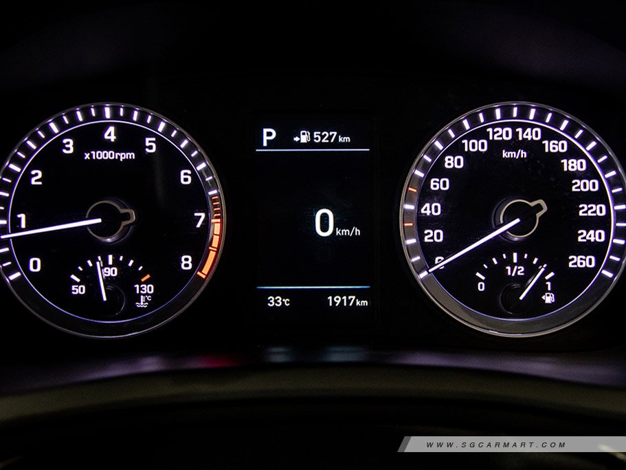 https://i.i-sgcm.com/new_cars/cars/11625/11625_g44