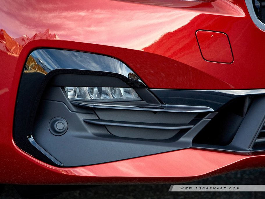 https://i.i-sgcm.com/new_cars/cars/11626/11626_g24