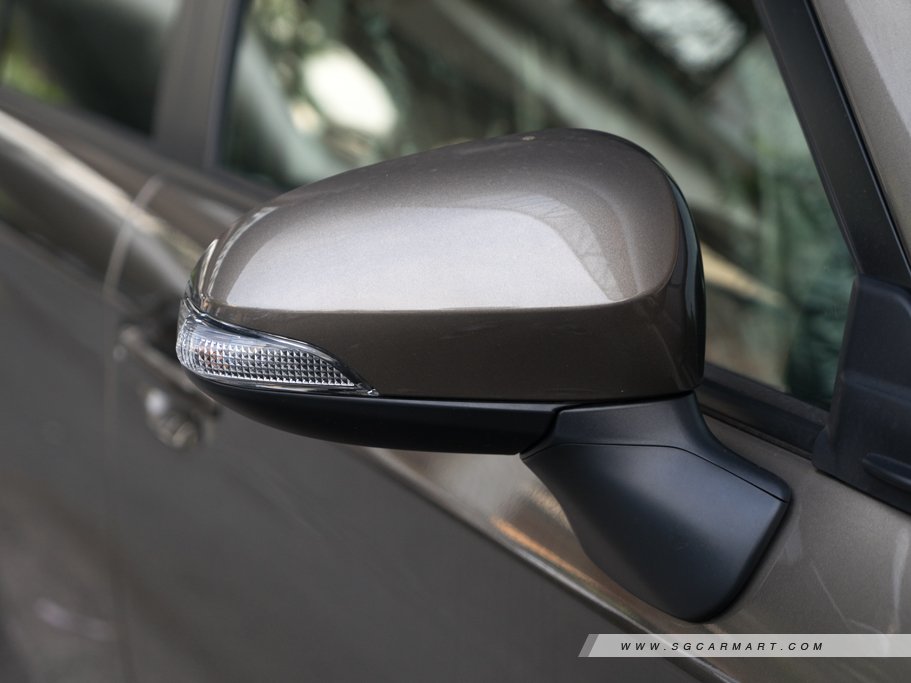 https://i.i-sgcm.com/new_cars/cars/11631/11631_g10
