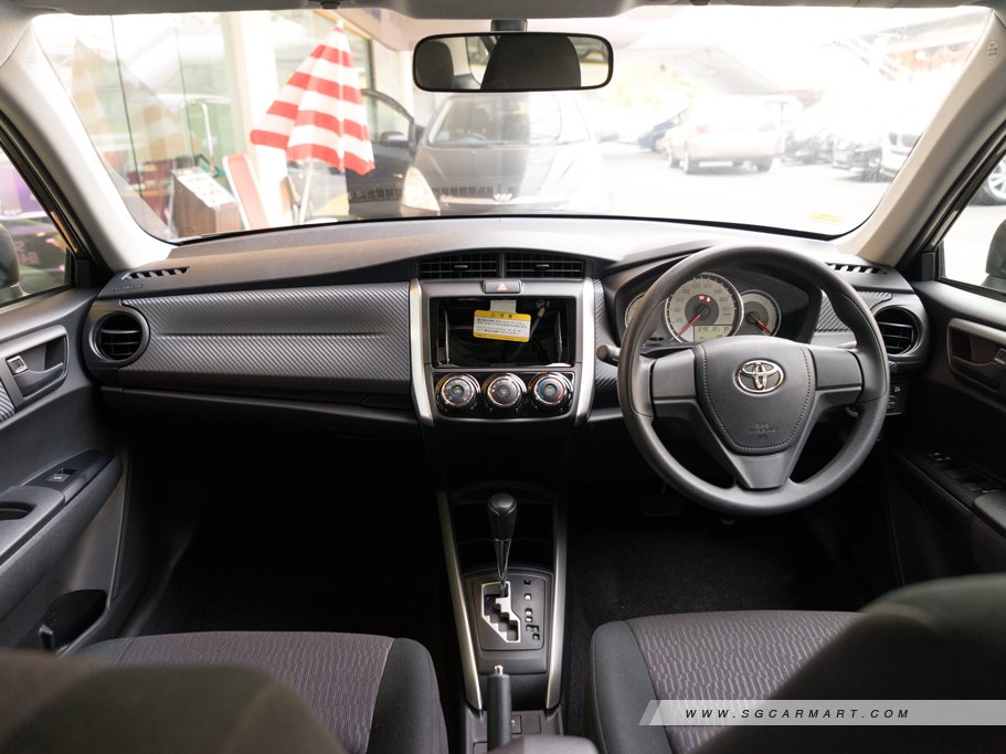 https://i.i-sgcm.com/new_cars/cars/11631/11631_g18