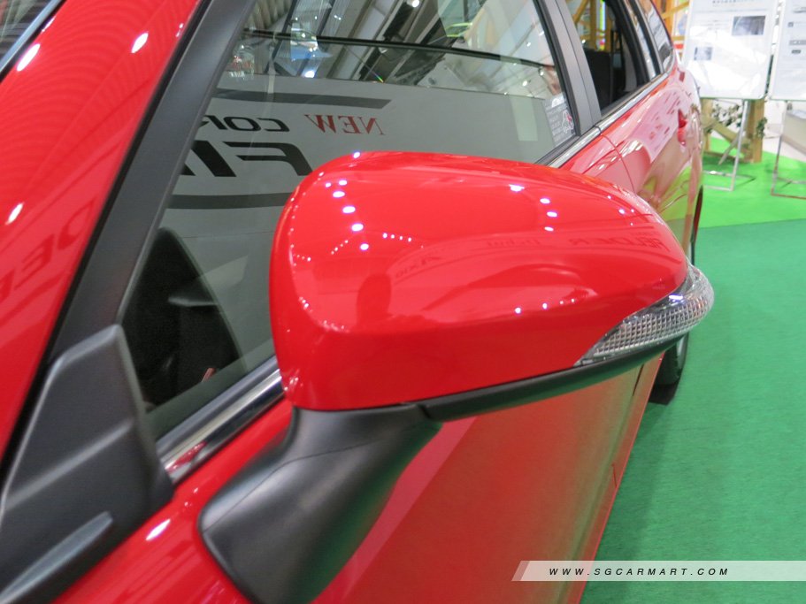 https://i.i-sgcm.com/new_cars/cars/11631/11631_g37
