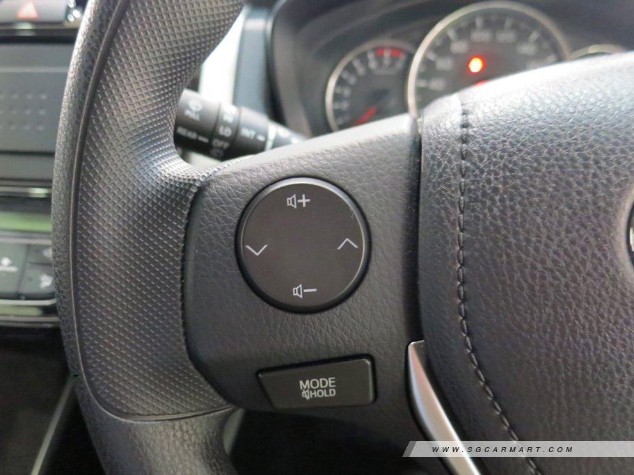 https://i.i-sgcm.com/new_cars/cars/11631/11631_g41