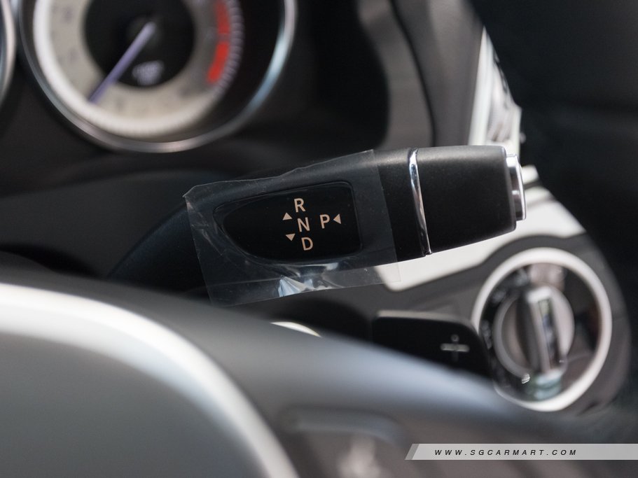 https://i.i-sgcm.com/new_cars/cars/11632/11632_g26