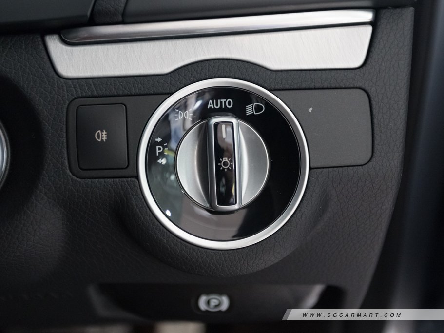 https://i.i-sgcm.com/new_cars/cars/11632/11632_g39