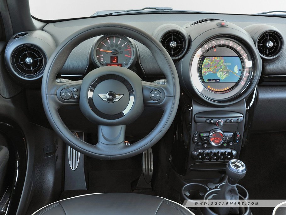 https://i.i-sgcm.com/new_cars/cars/11635/11635_g14