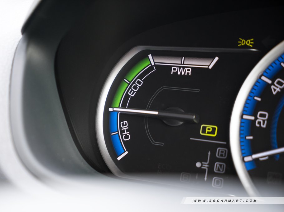https://i.i-sgcm.com/new_cars/cars/11638/11638_g25