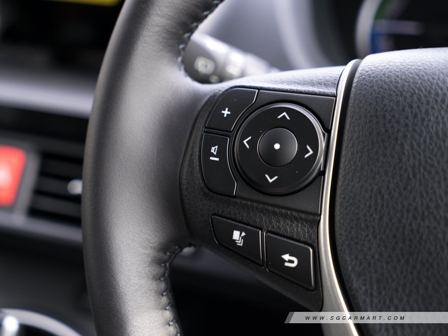 https://i.i-sgcm.com/new_cars/cars/11638/11638_g26