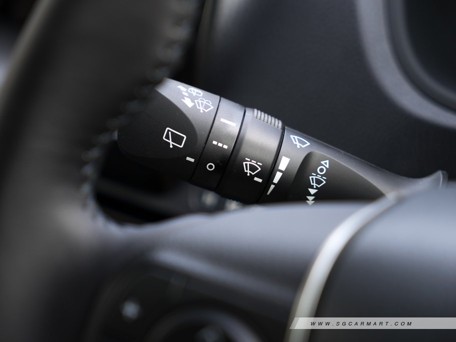 https://i.i-sgcm.com/new_cars/cars/11638/11638_g27