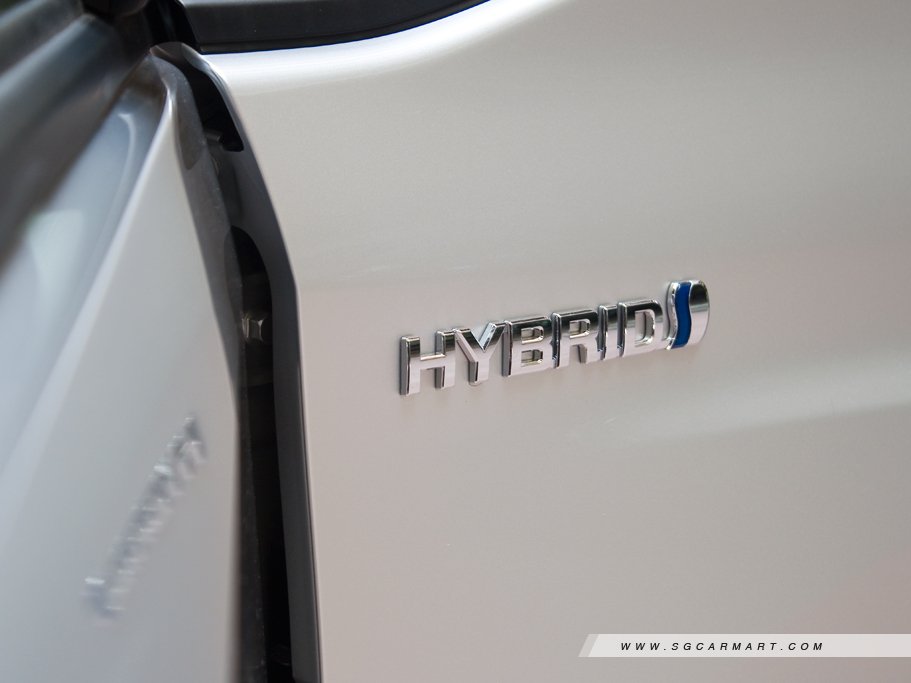 https://i.i-sgcm.com/new_cars/cars/11638/11638_g54