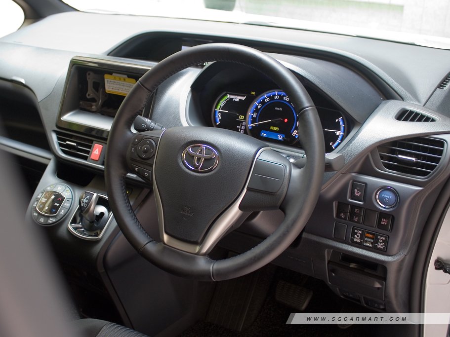 https://i.i-sgcm.com/new_cars/cars/11638/11638_g60