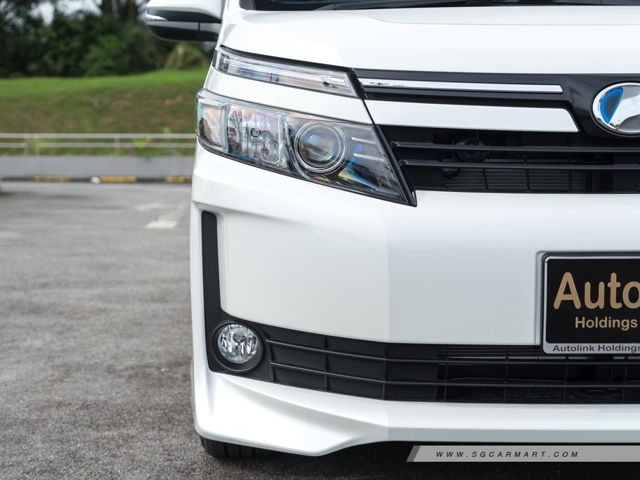 https://i.i-sgcm.com/new_cars/cars/11638/11638_g7