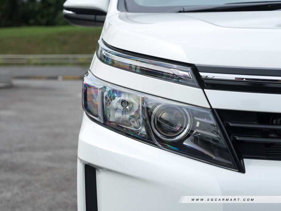 https://i.i-sgcm.com/new_cars/cars/11638/11638_g8
