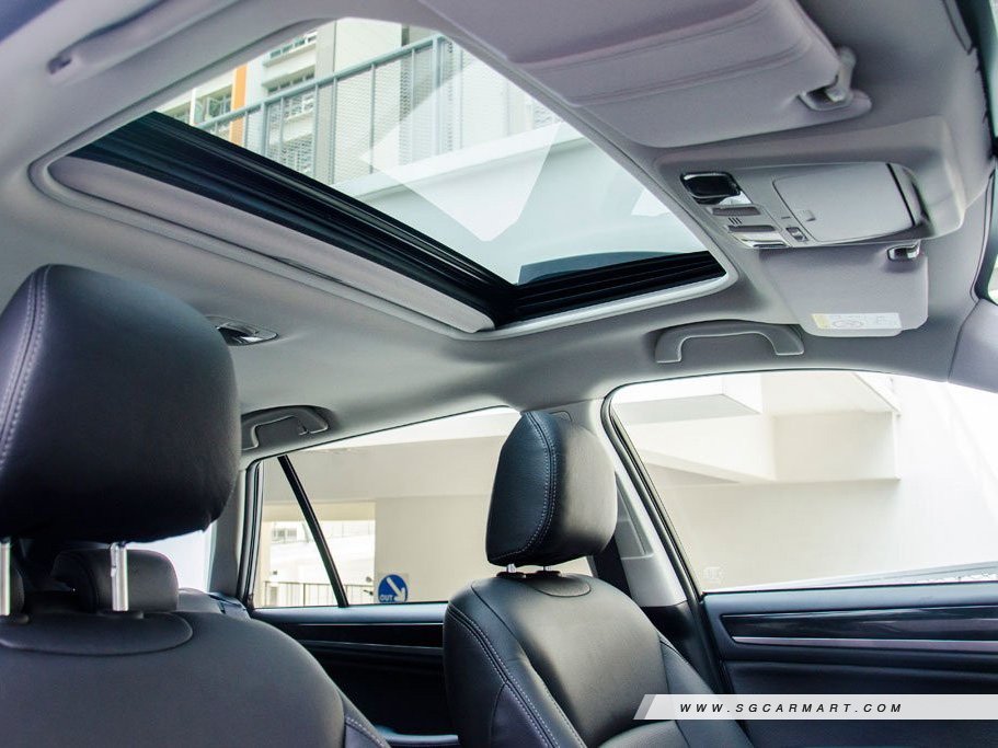 https://i.i-sgcm.com/new_cars/cars/11639/11639_g28