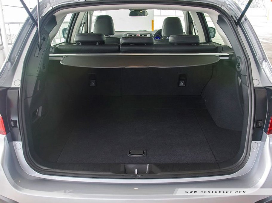 https://i.i-sgcm.com/new_cars/cars/11639/11639_g29