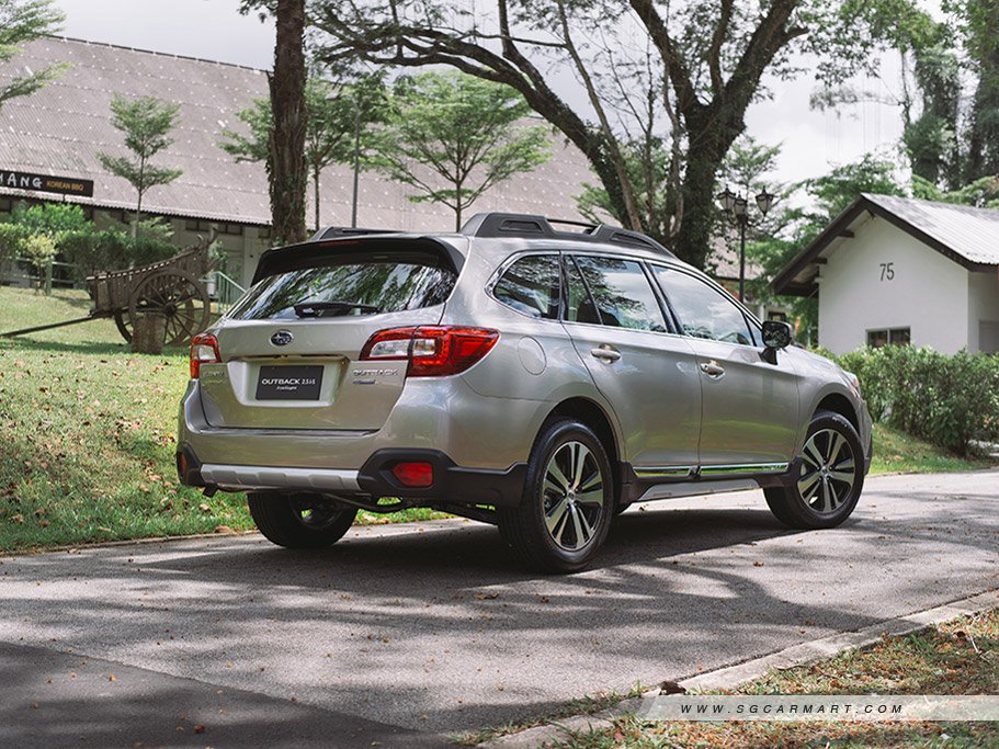 https://i.i-sgcm.com/new_cars/cars/11639/11639_g35